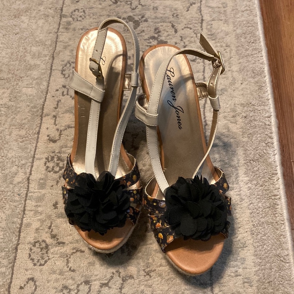 Lauren Jones wedges size 9.5